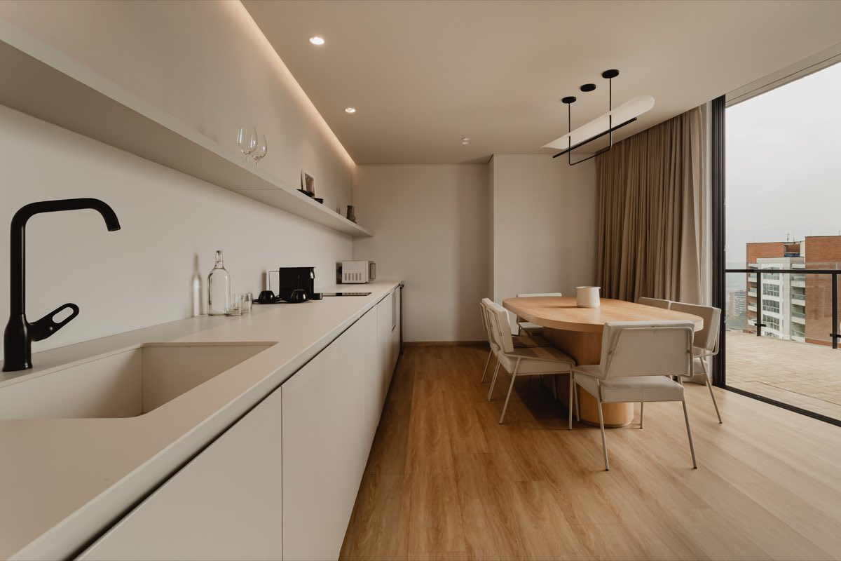 Dining area, Blanc finish terrace